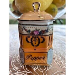 Victoria Checko Slovakia‎ Pepper Spice Jar